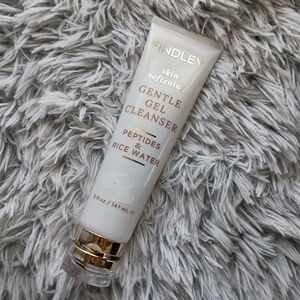 [Findley] 🩷 Gentle Gel Cleanser Peptides & Rice Water 5 fl. oz NEW